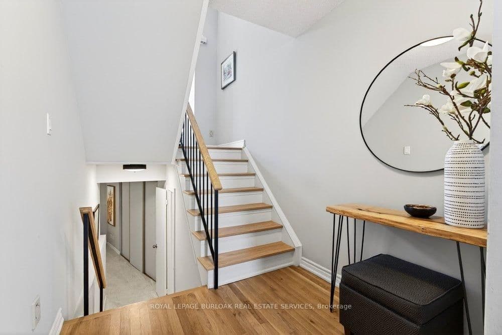 1351 Ontario Street, Unit 14 thumbnail 4
