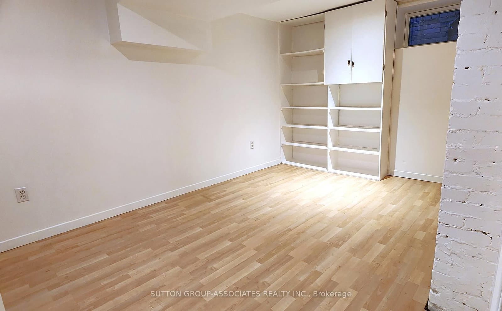 360 Sorauren Avenue, Unit BSMT thumbnail 14