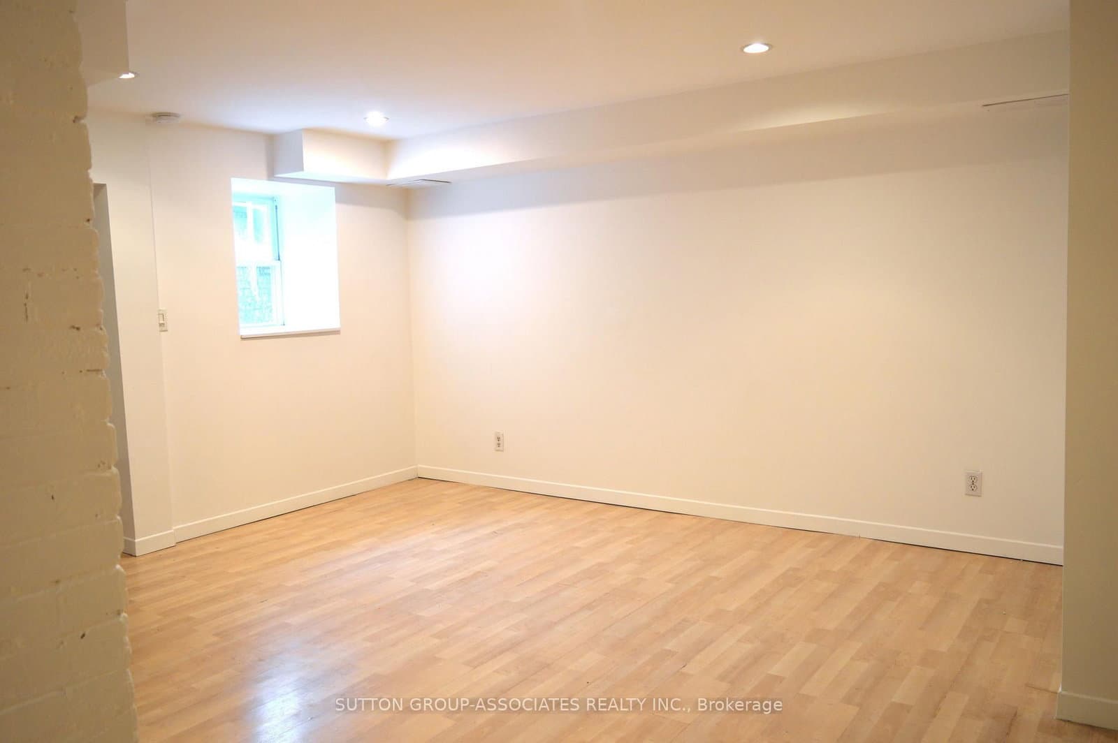 360 Sorauren Avenue, Unit BSMT thumbnail 6
