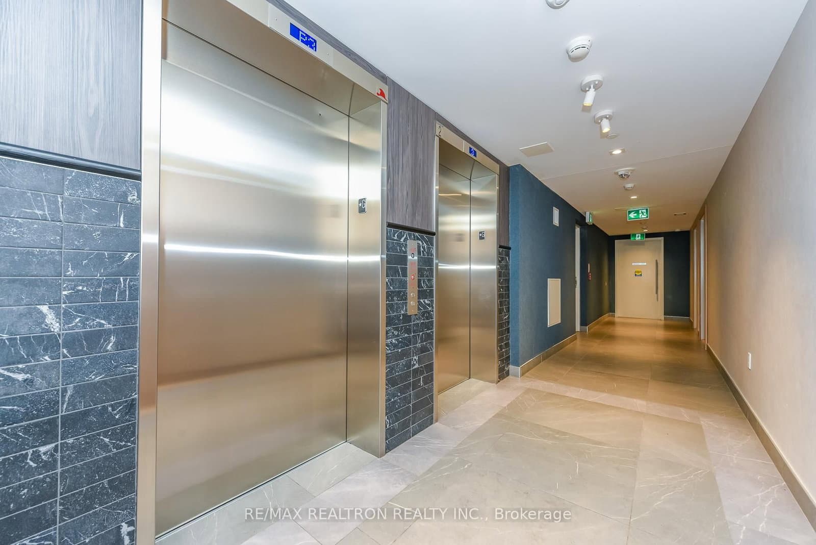 1195 The Queensway, Unit 513 thumbnail 7