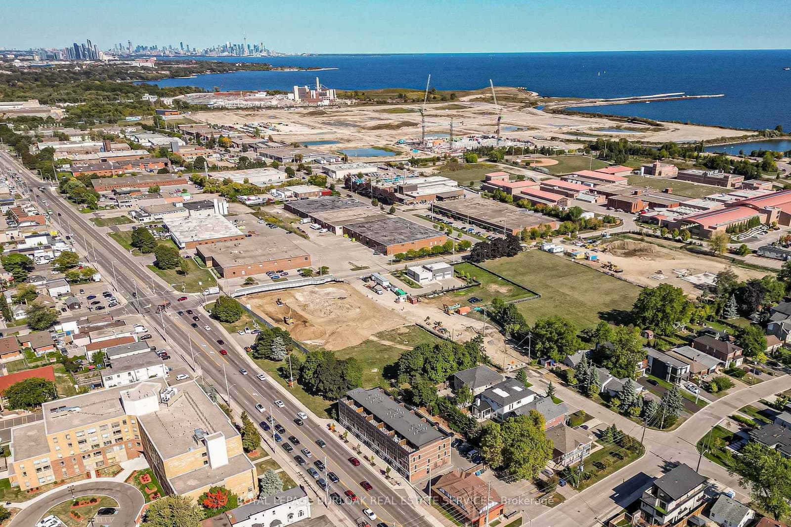 760 Lakeshore Road E, Unit 213 thumbnail 12