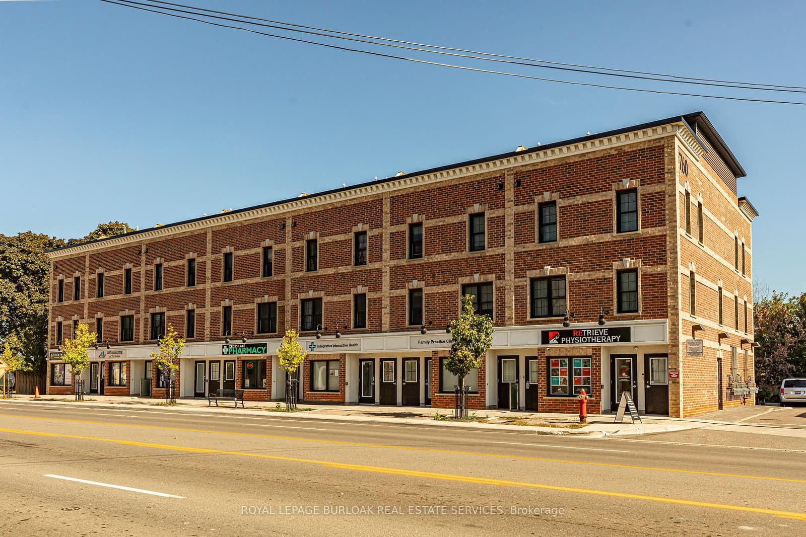760 Lakeshore Road E, Unit 213 thumbnail 2