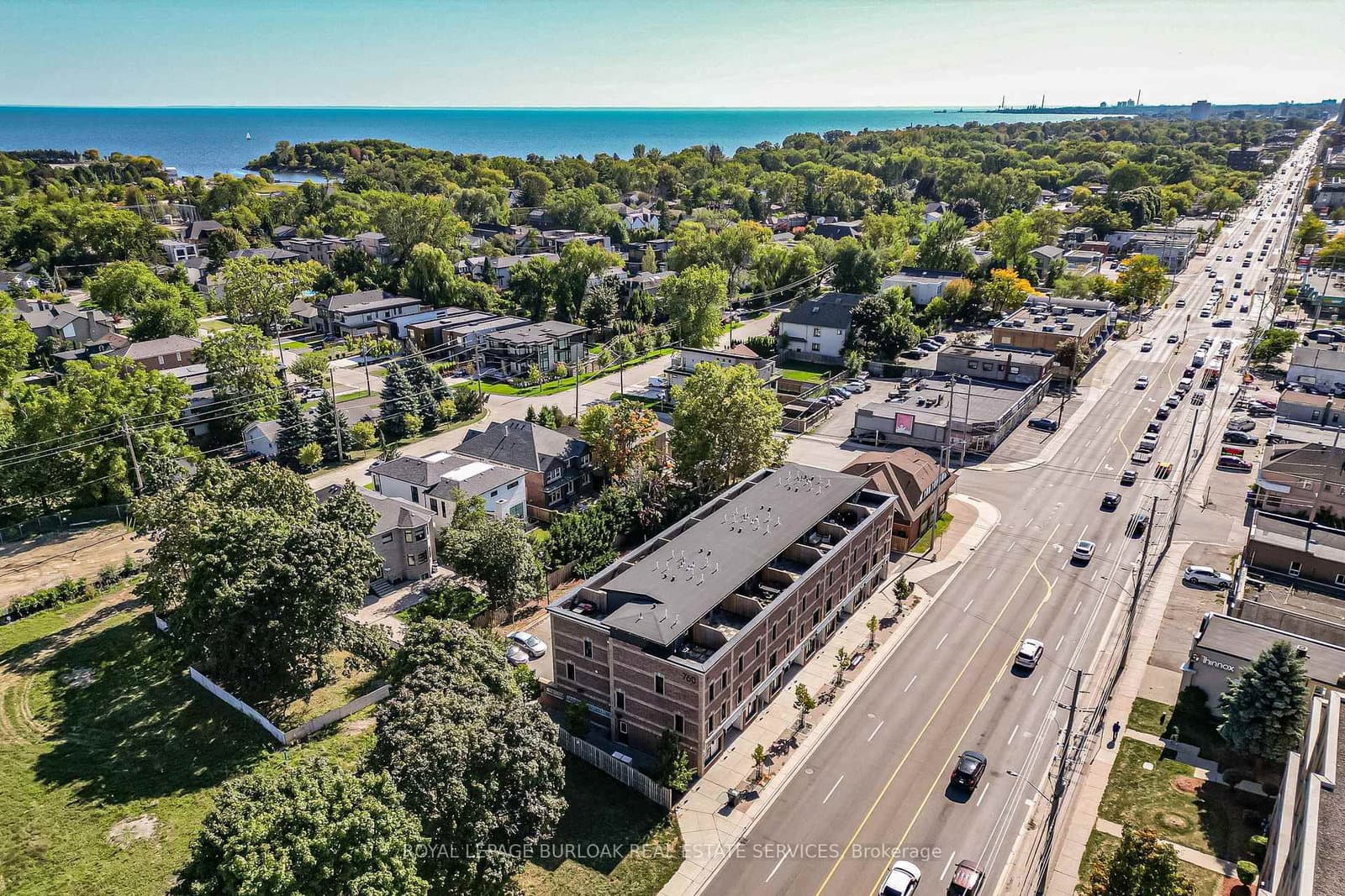 760 Lakeshore Road E, Unit 213 thumbnail 8