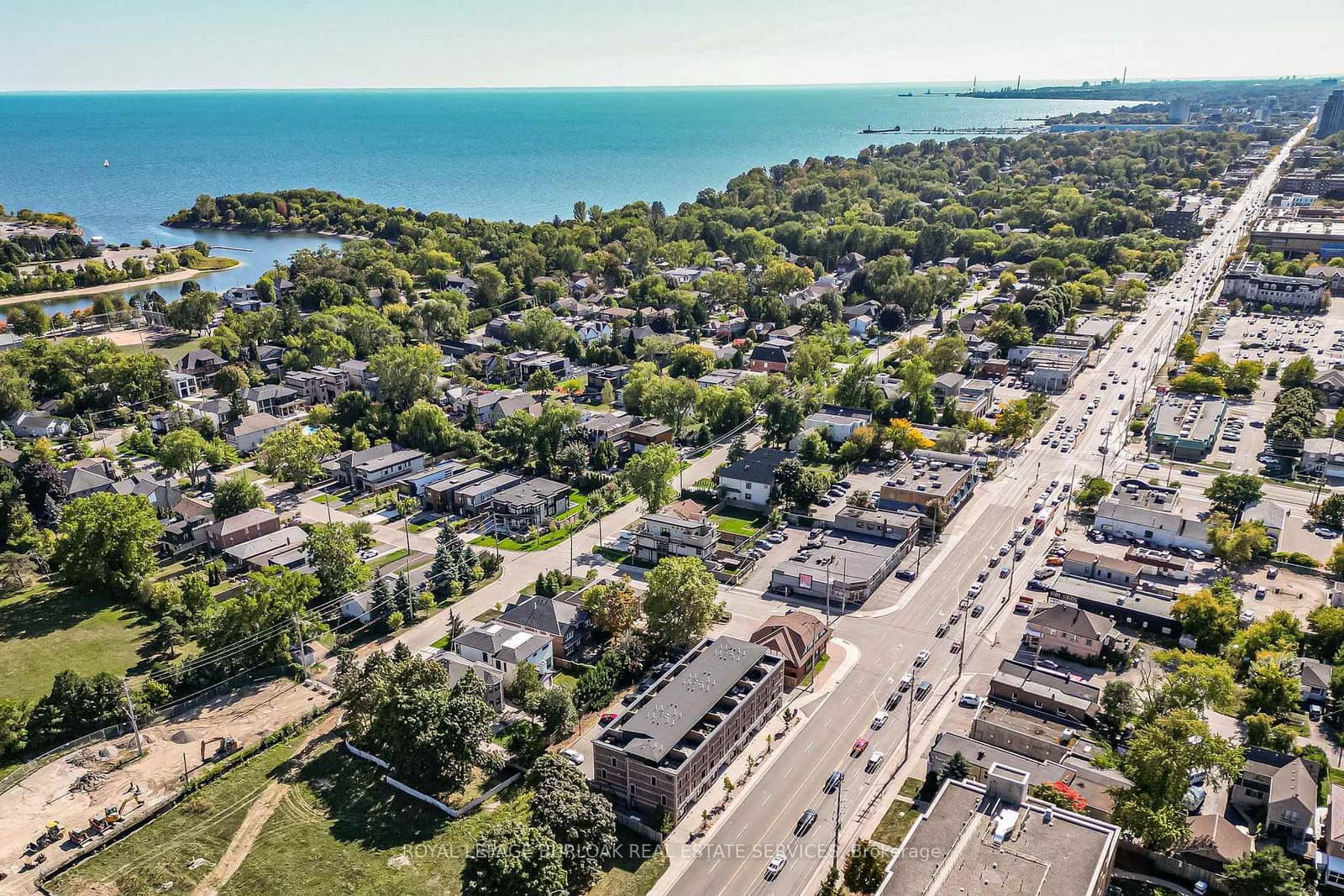760 Lakeshore Road E, Unit 213 thumbnail 9