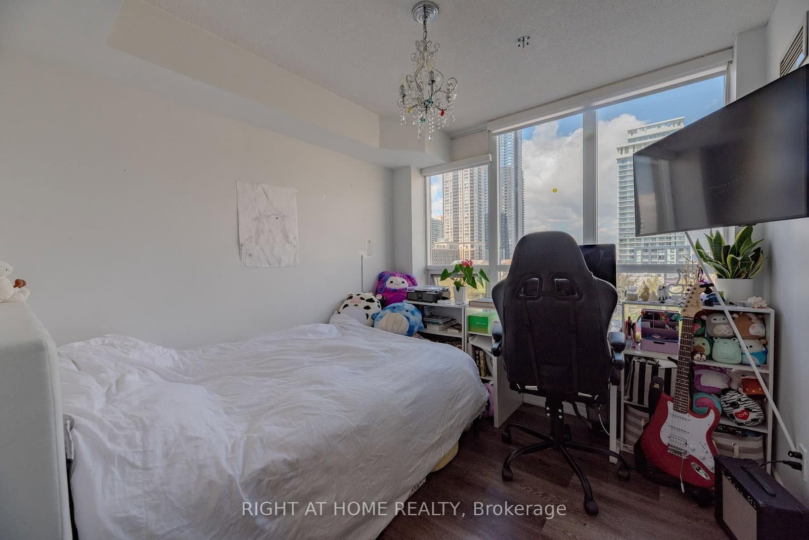 4090 Living Arts Drive, Unit 510 thumbnail 17