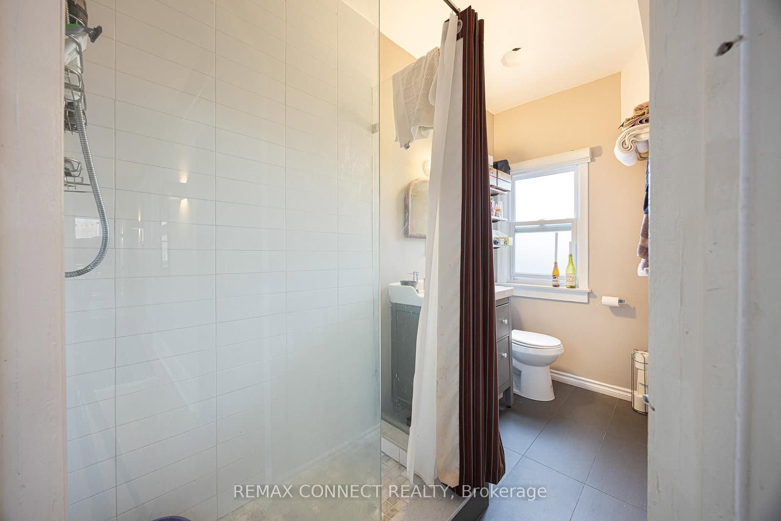 151 Roncesvalles Avenue thumbnail 21