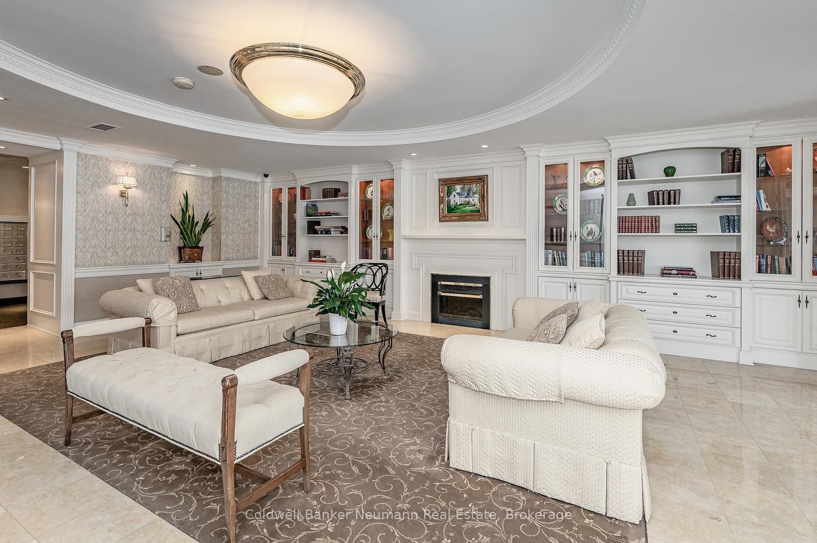 60 Old Mill Road, Unit 409 thumbnail 4