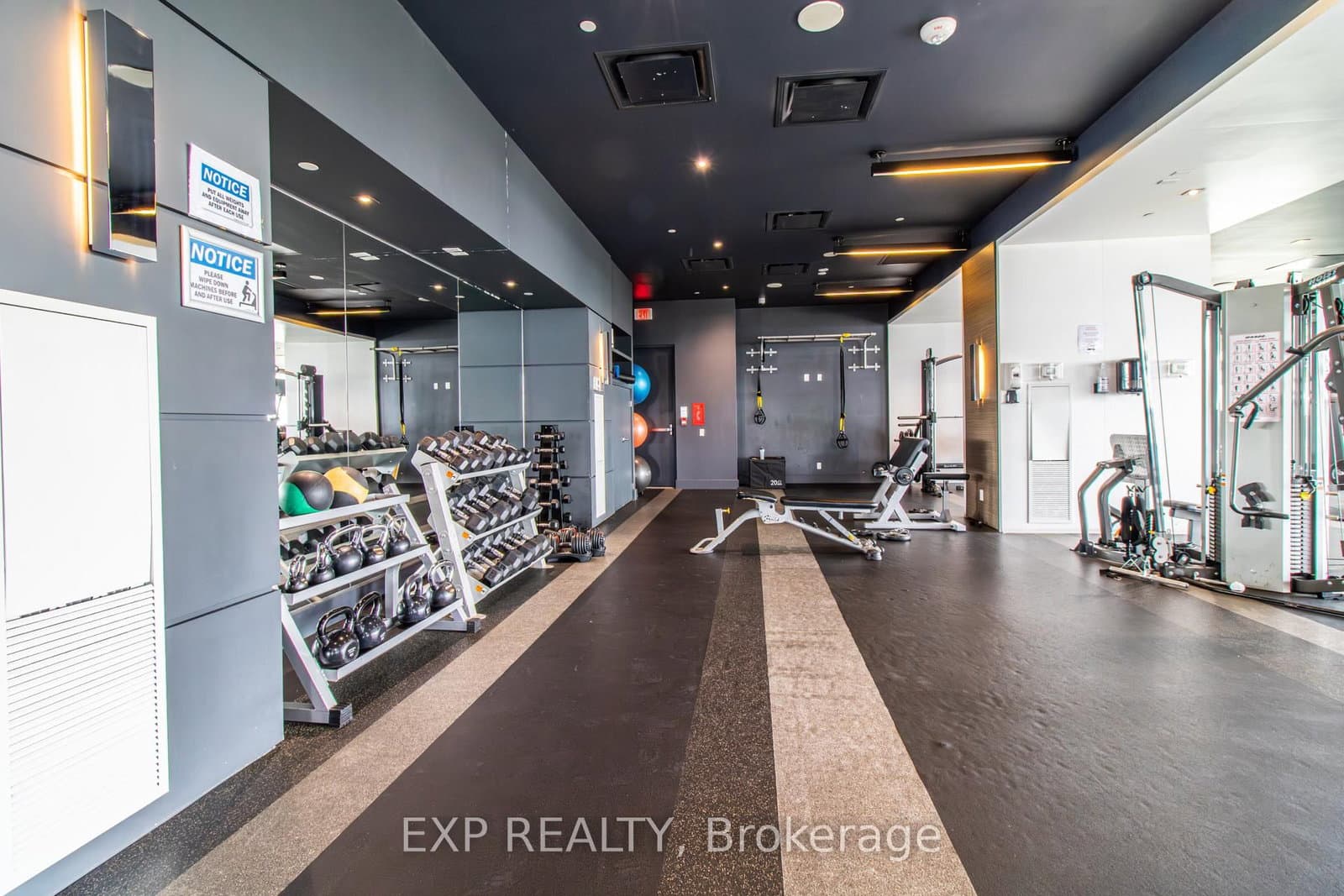 33 Shore Breeze Drive, Unit LPH3802 thumbnail 12
