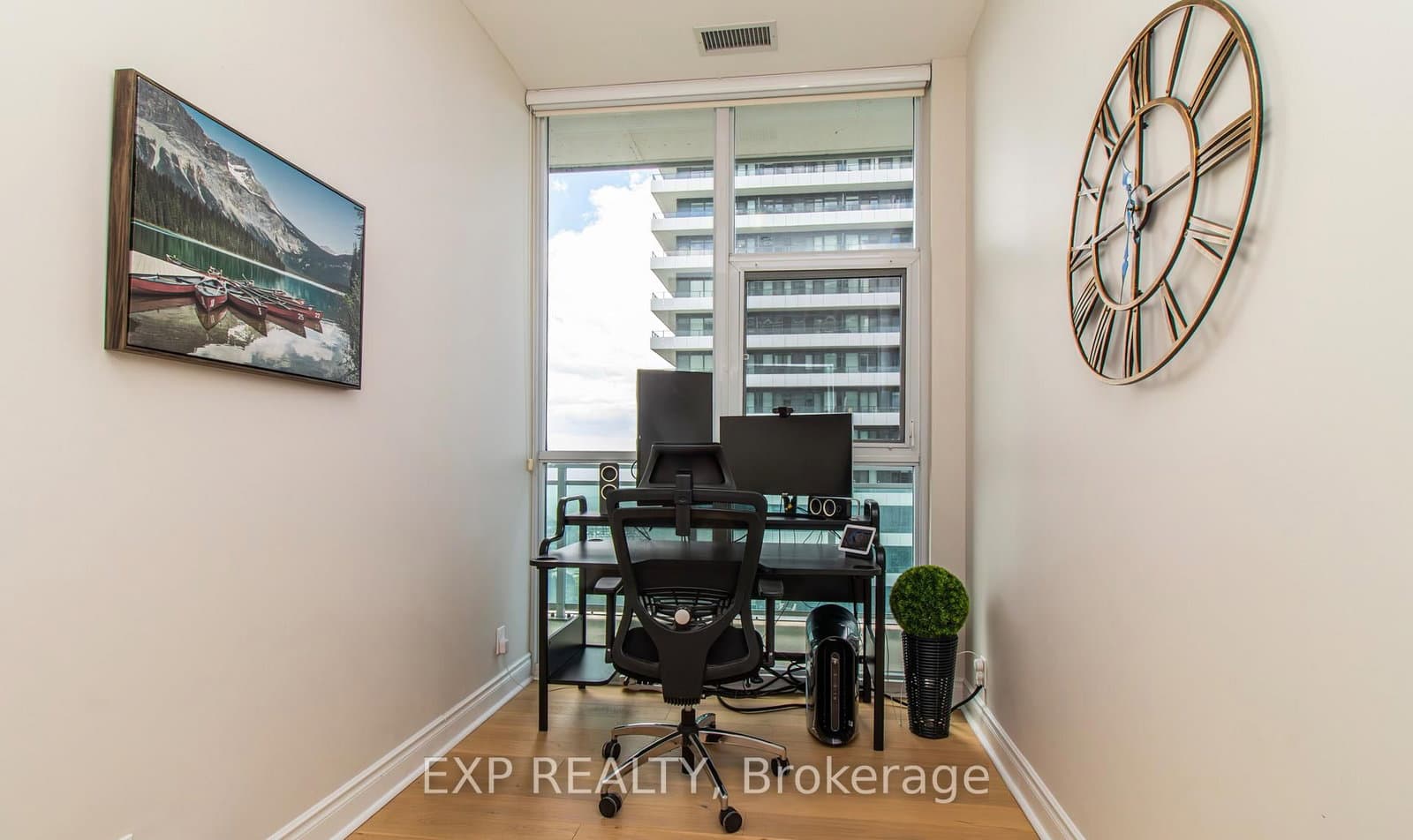 33 Shore Breeze Drive, Unit LPH3802 thumbnail 6