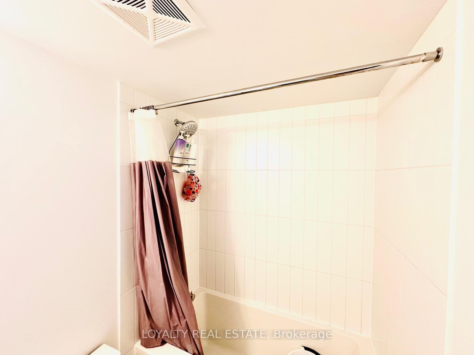 251 Manitoba Street, Unit 311 thumbnail 16