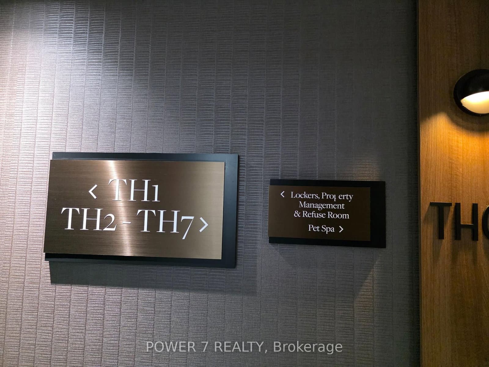 #50 - 21 Park Street E