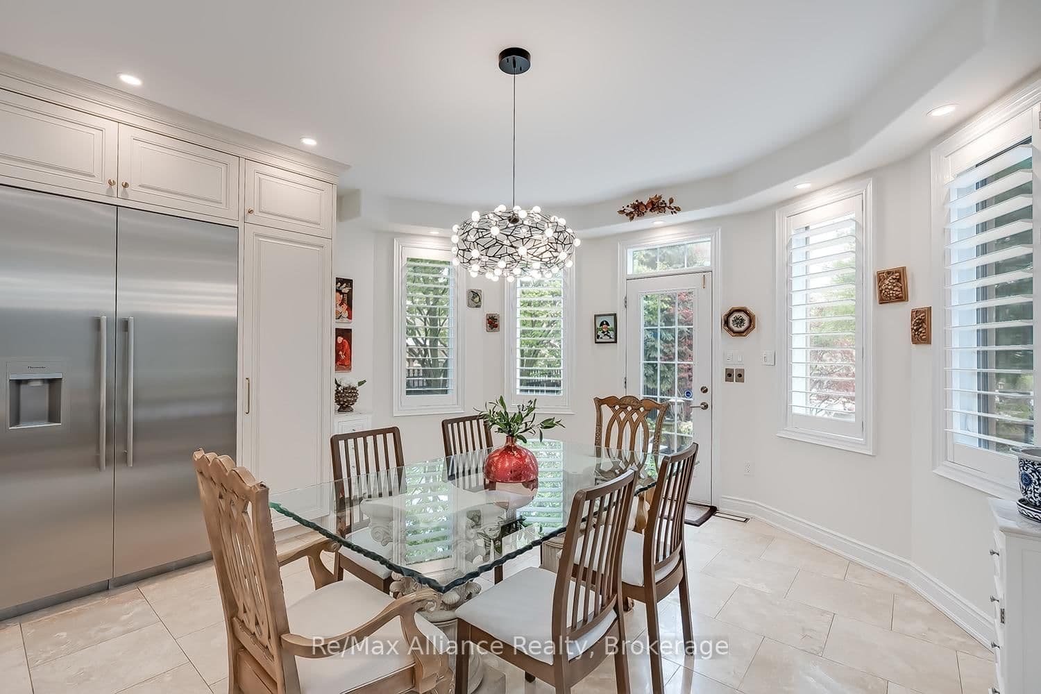 203 Burloak Drive thumbnail 13