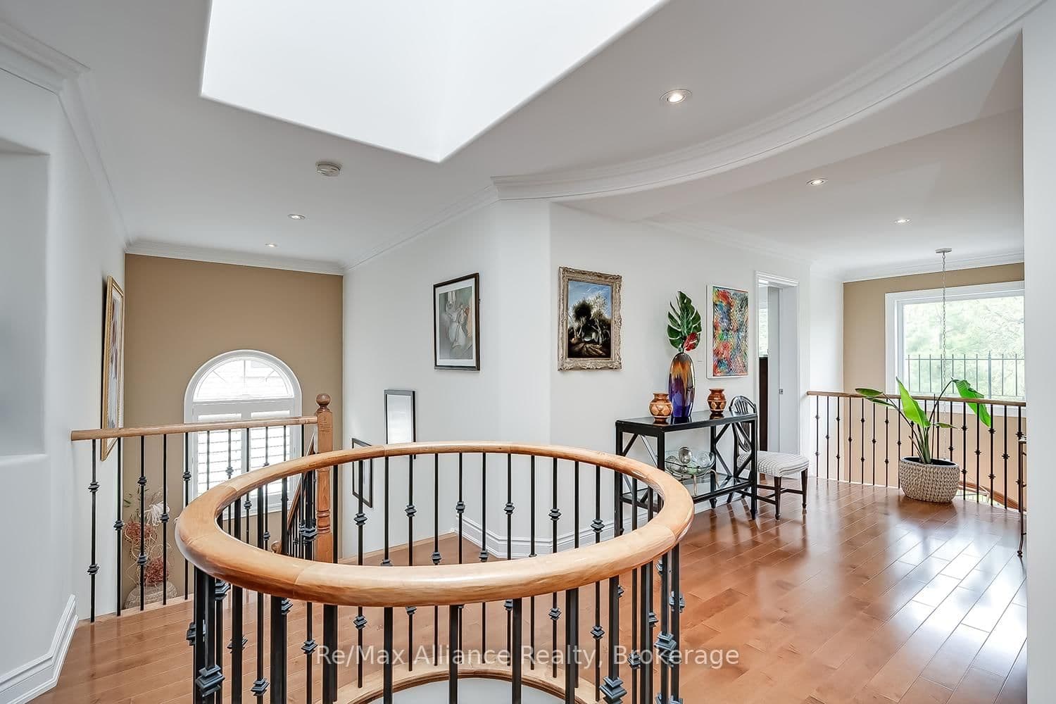 203 Burloak Drive thumbnail 20