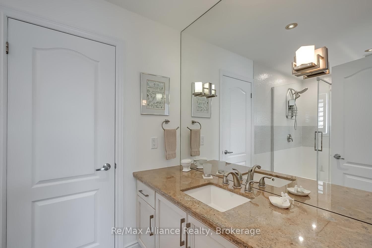203 Burloak Drive thumbnail 29