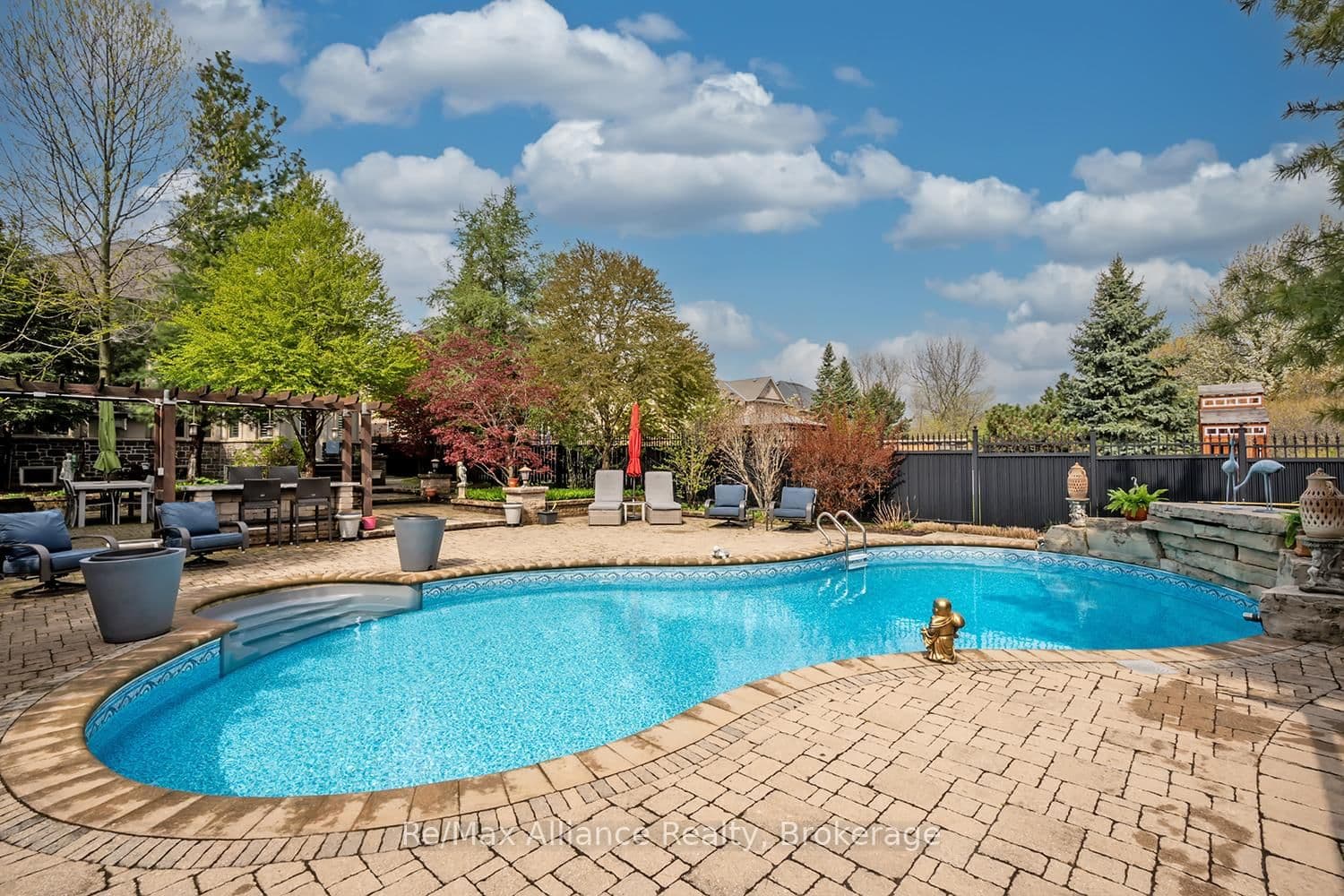 203 Burloak Drive thumbnail 45