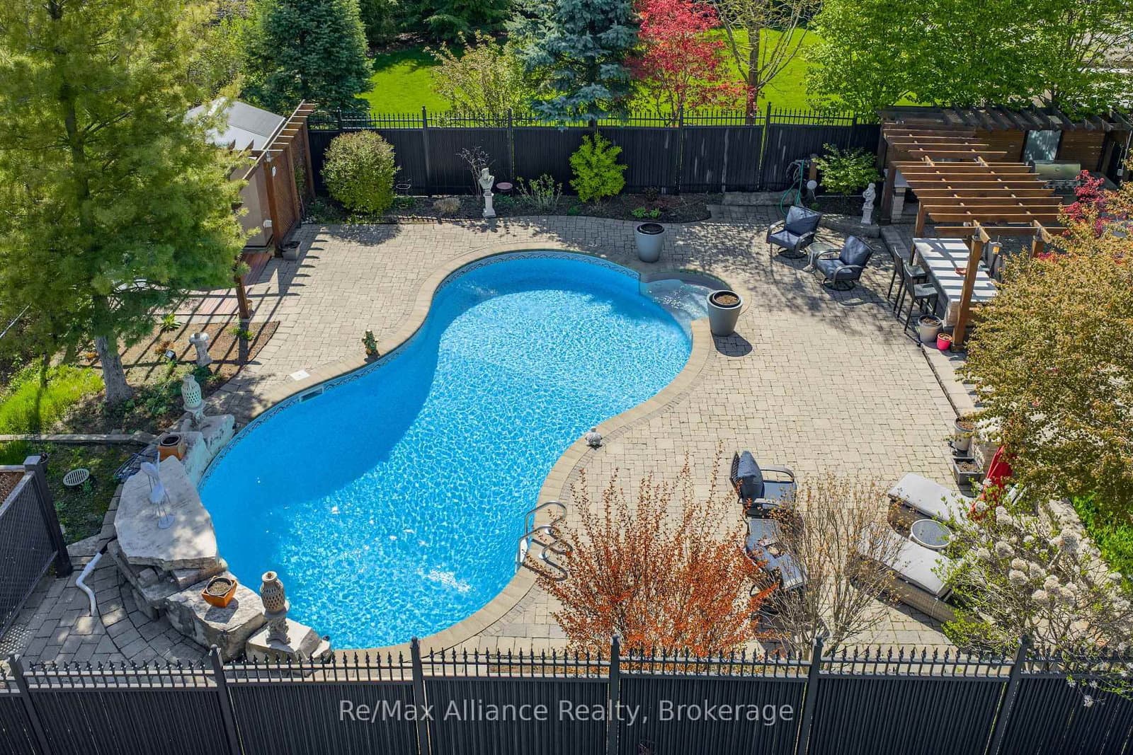 203 Burloak Drive thumbnail 49