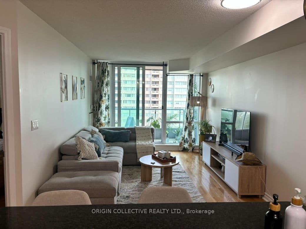 1 Elm Drive W, Unit 1101 - Image 1