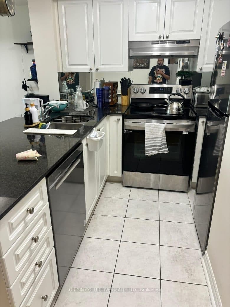 1 Elm Drive W, Unit 1101 thumbnail 7