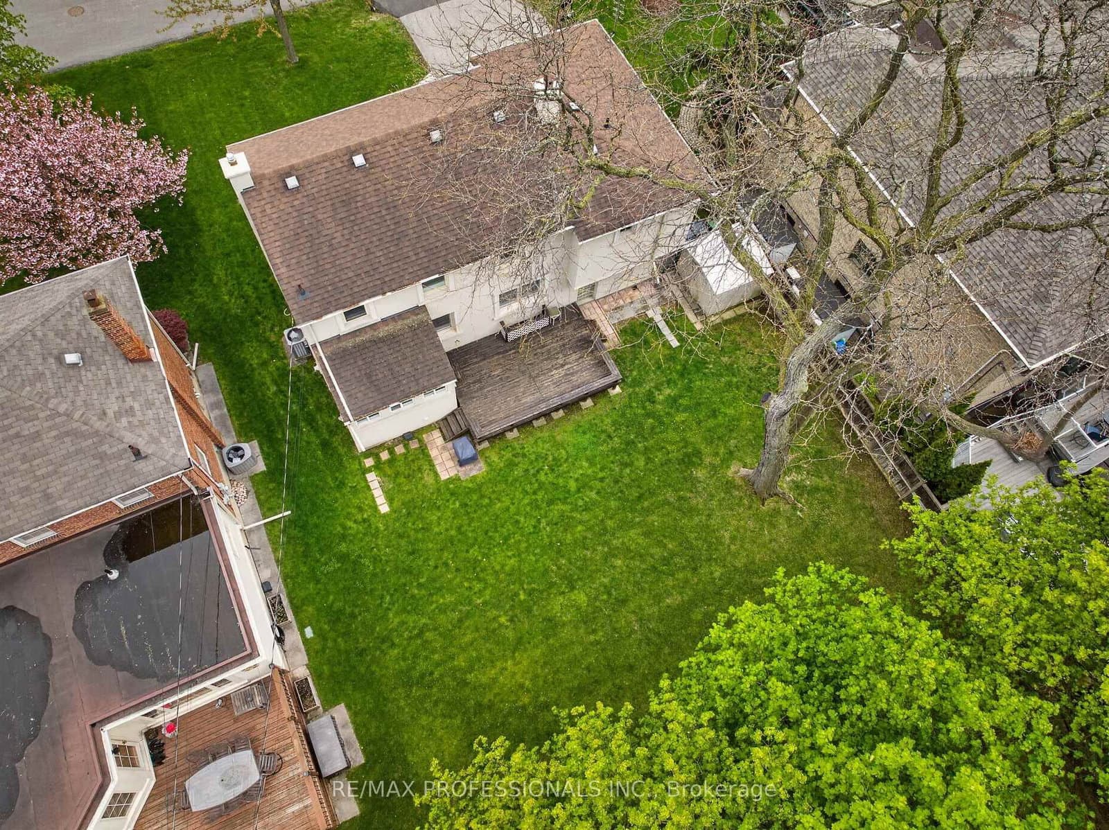27 Nottingham Drive thumbnail 47