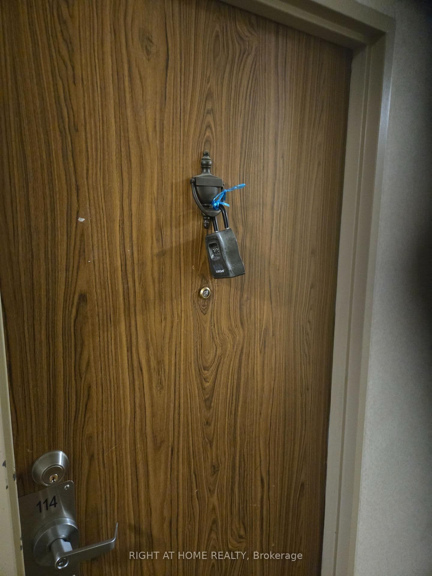 50 Mississauga Valley Boulevard, Unit 114 thumbnail 5