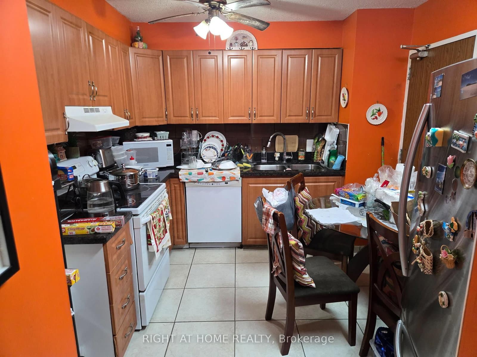50 Mississauga Valley Boulevard, Unit 114 thumbnail 9