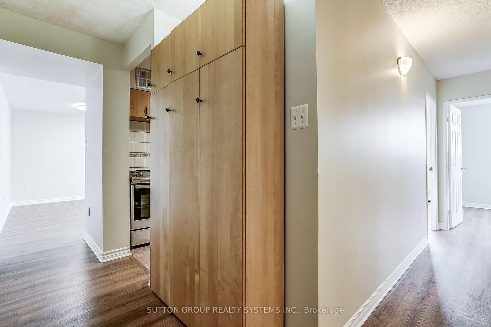 1100 Caven Street, Unit 1211 thumbnail 17