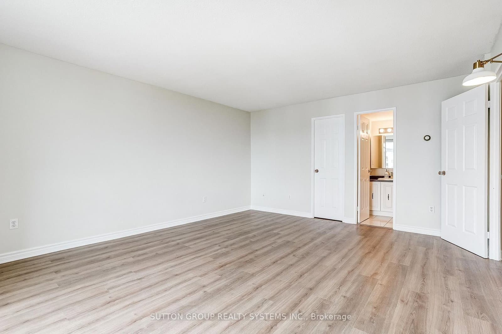 1100 Caven Street, Unit 1211 thumbnail 21