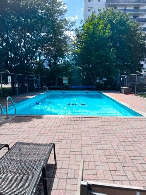 1100 Caven Street, Unit 1211 thumbnail 38