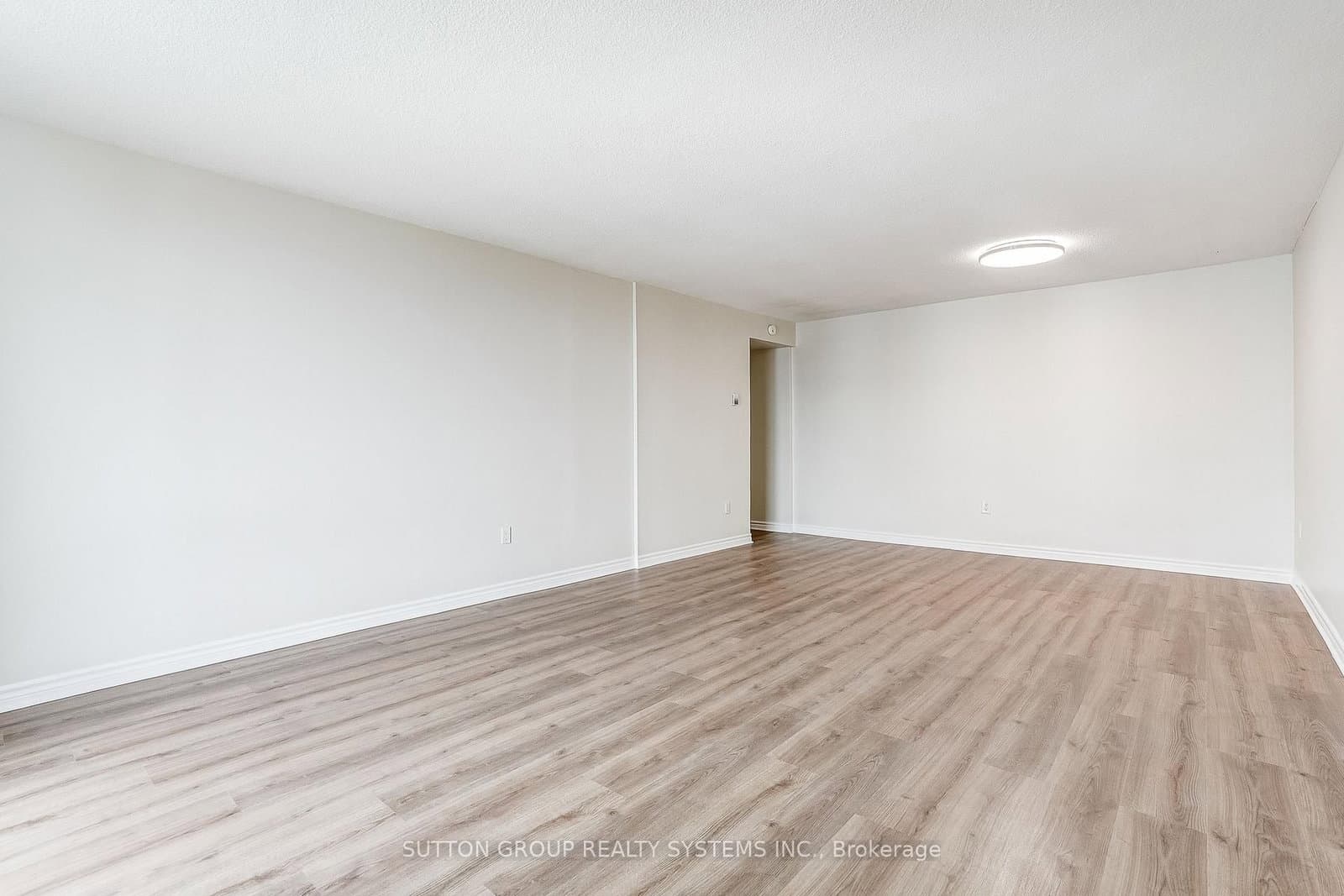 1100 Caven Street, Unit 1211 thumbnail 9