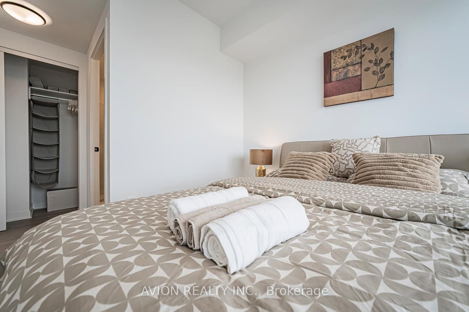 36 ZORRA Street, Unit 3008 thumbnail 13