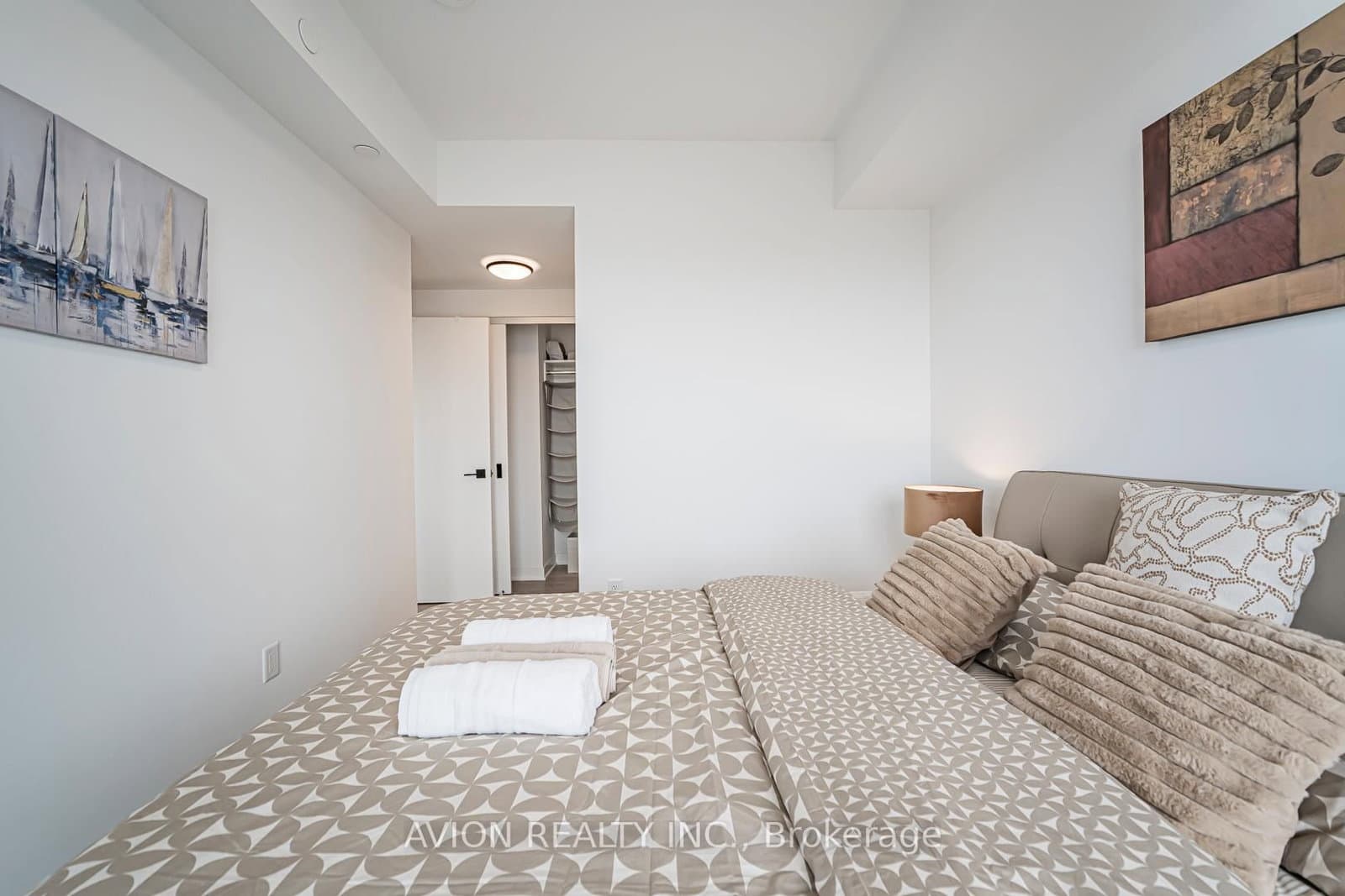 36 ZORRA Street, Unit 3008 thumbnail 16
