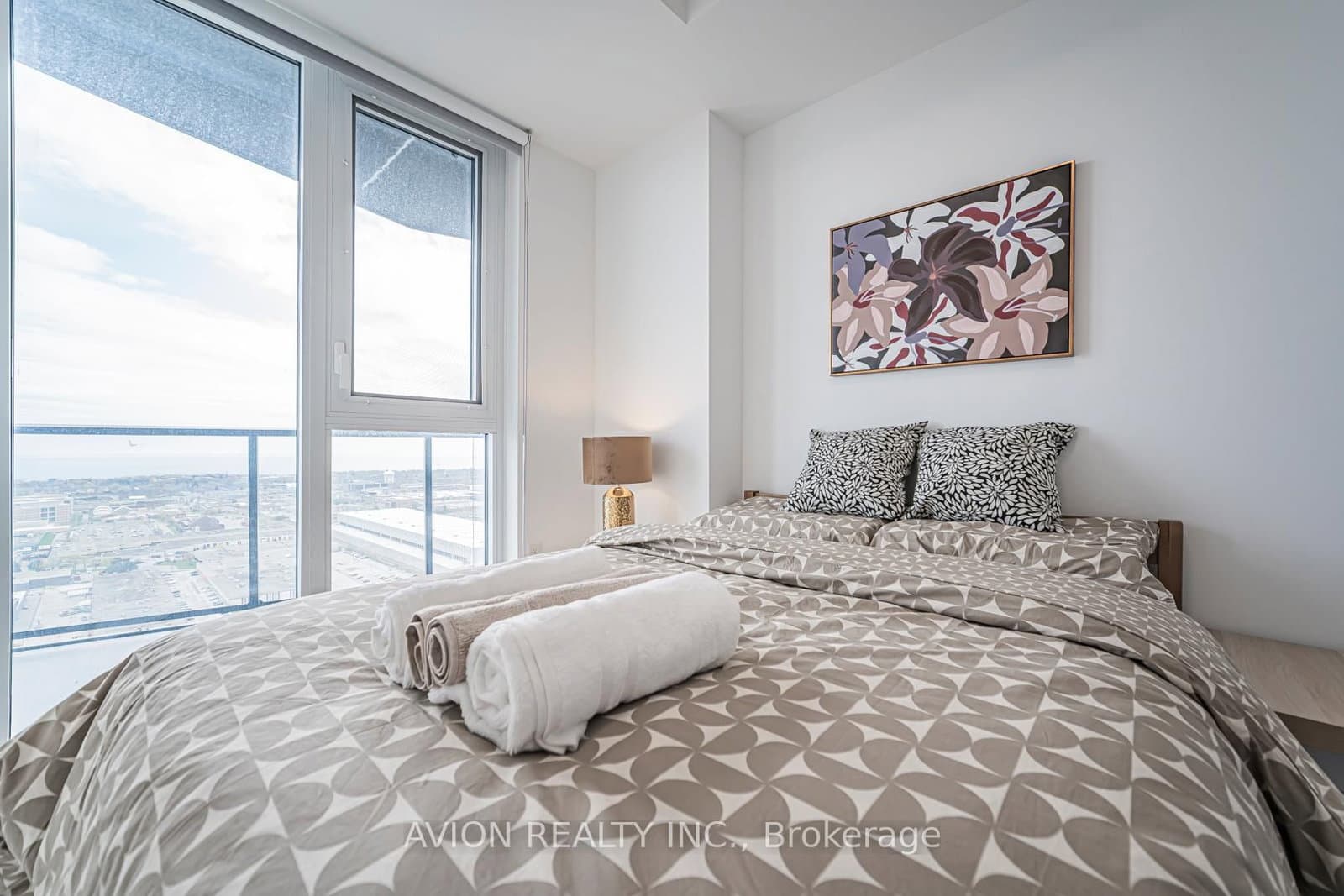 36 ZORRA Street, Unit 3008 thumbnail 18