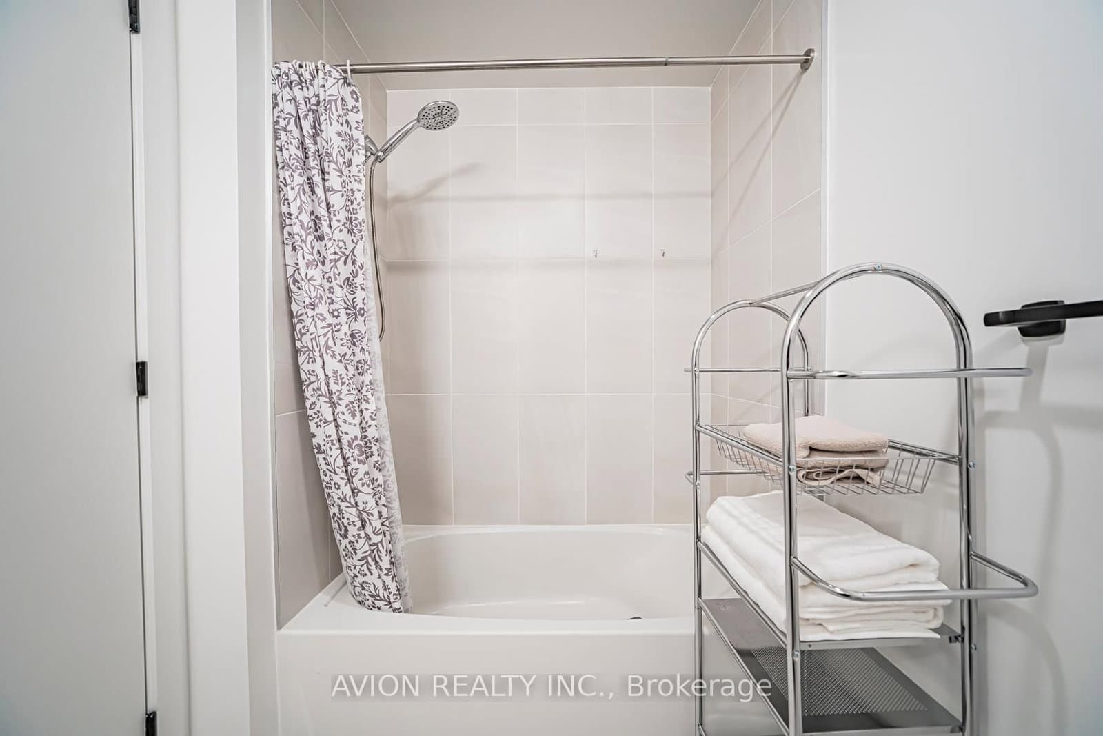 36 ZORRA Street, Unit 3008 thumbnail 28