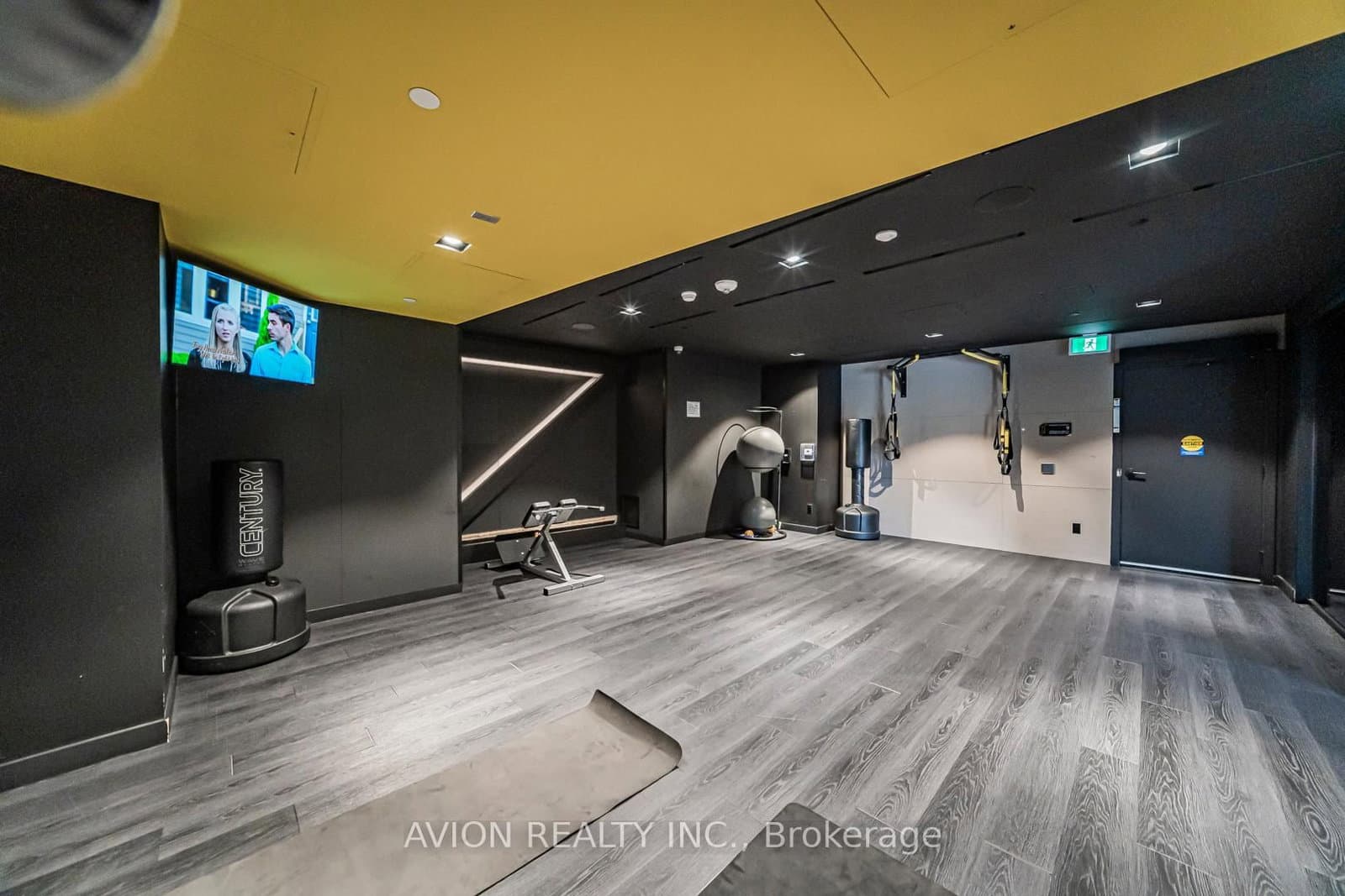 36 ZORRA Street, Unit 3008 thumbnail 37