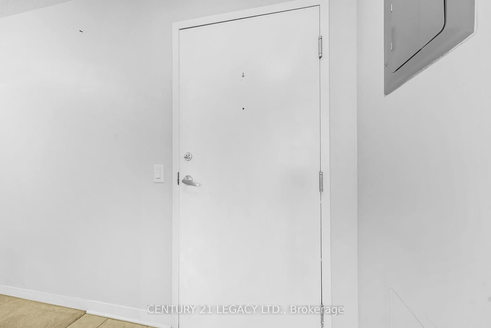 8 Dayspring Circle, Unit 1307 thumbnail 5