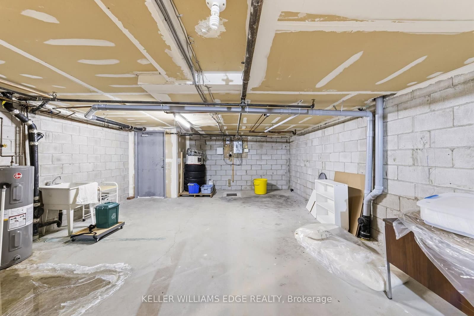 4136 Dundas Street W thumbnail 15