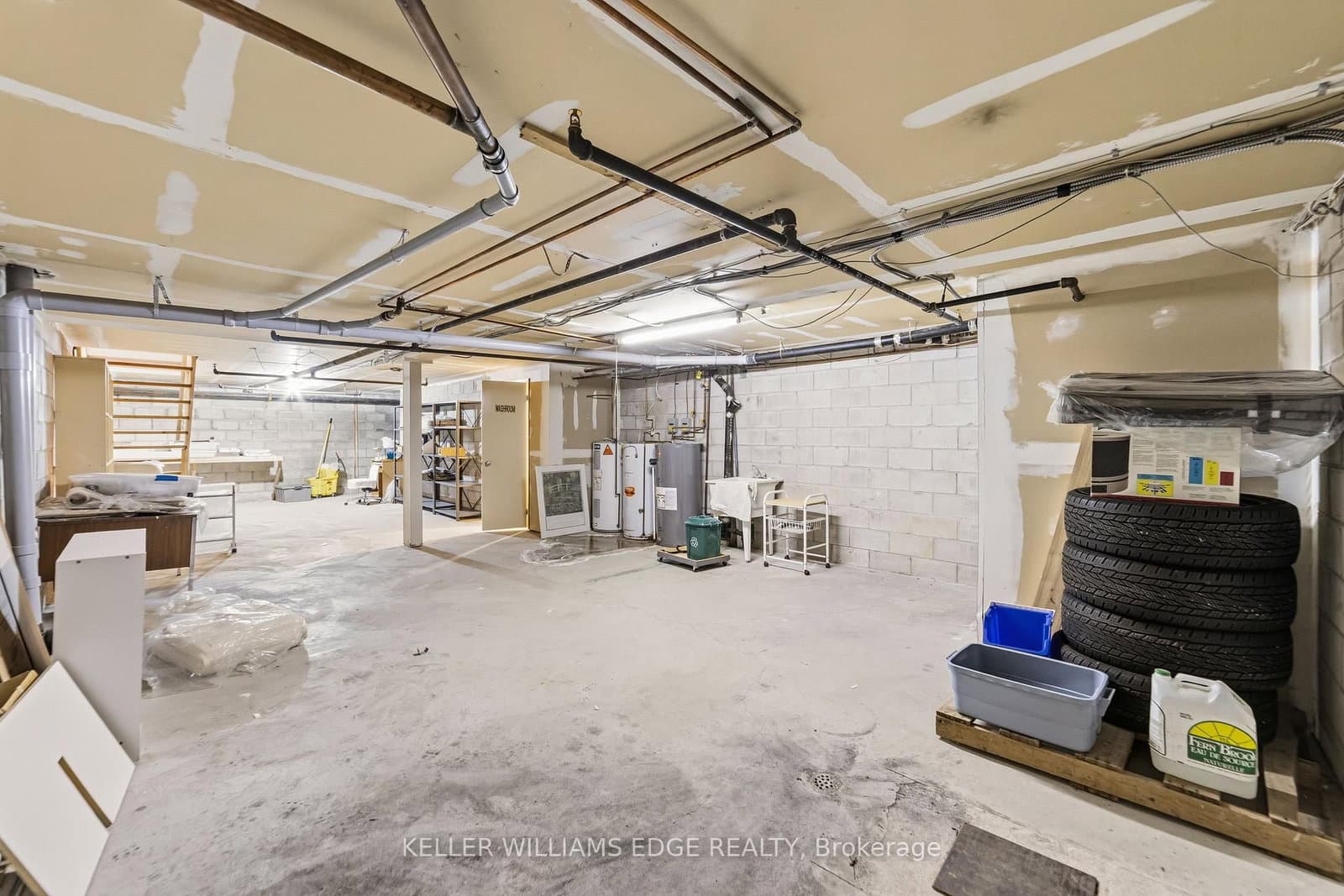 4136 Dundas Street W thumbnail 17