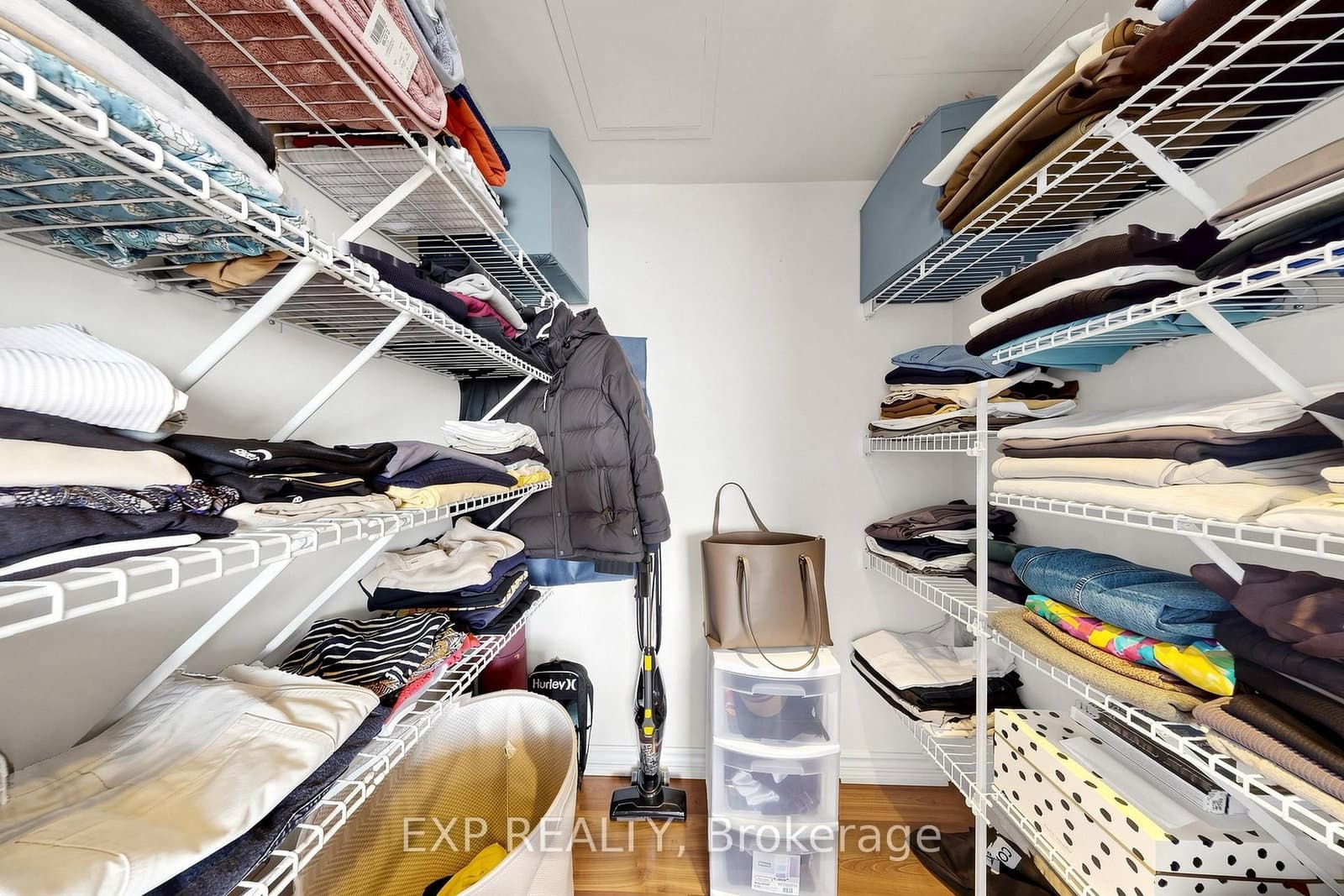 5233 Dundas Street W, Unit #1428 thumbnail 23