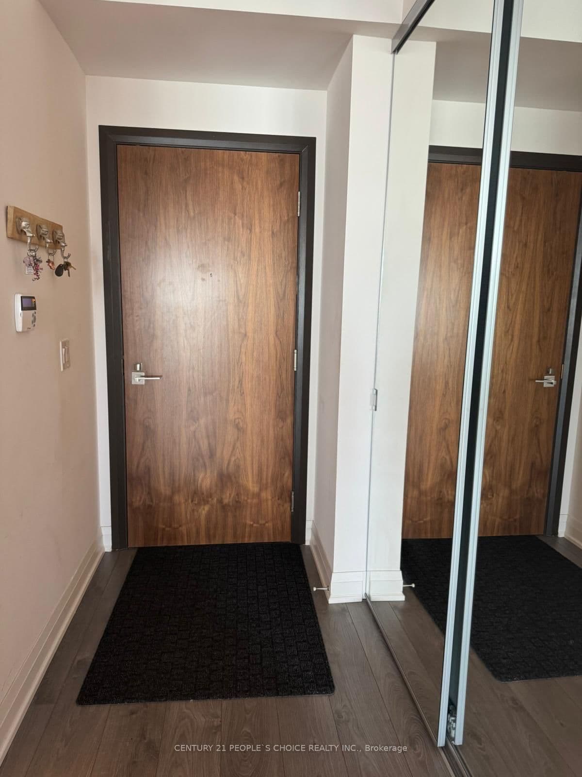 36 Park Lawn Road, Unit 1206 thumbnail 2