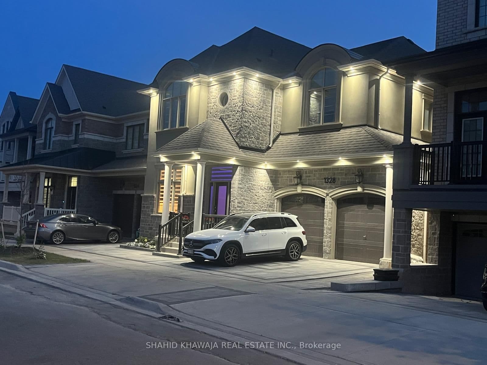 1328 Aymond Crescent, Unit bsmt thumbnail 2