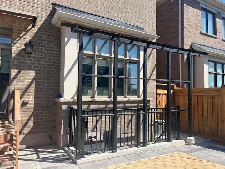 1328 Aymond Crescent, Unit bsmt thumbnail 6