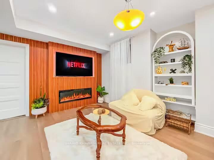 1328 Aymond Crescent, Unit bsmt thumbnail 9