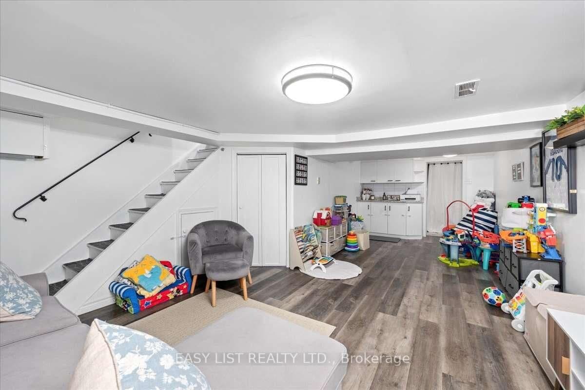 140 Ascot Avenue thumbnail 23
