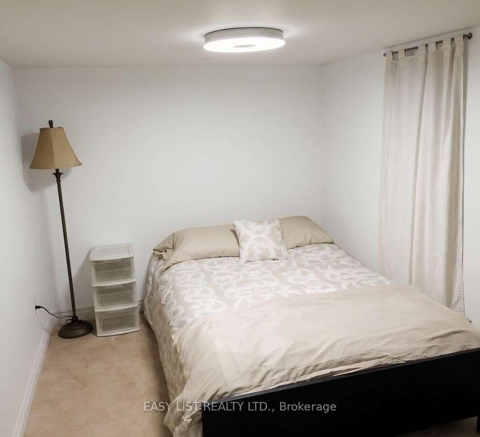 140 Ascot Avenue thumbnail 27