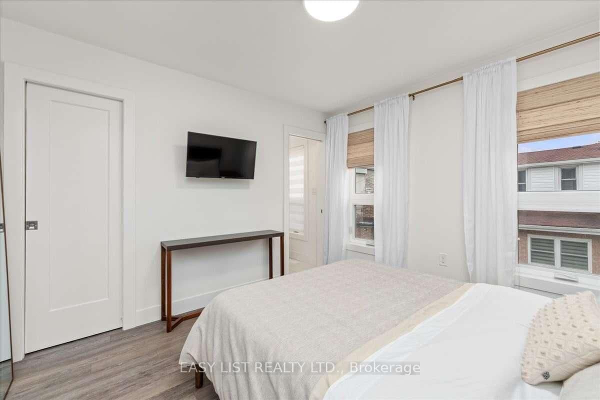140 Ascot Avenue thumbnail 37