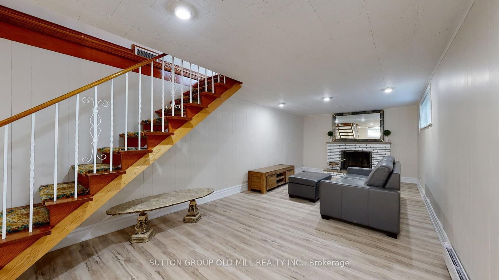 9 Westmount Park Road thumbnail 28
