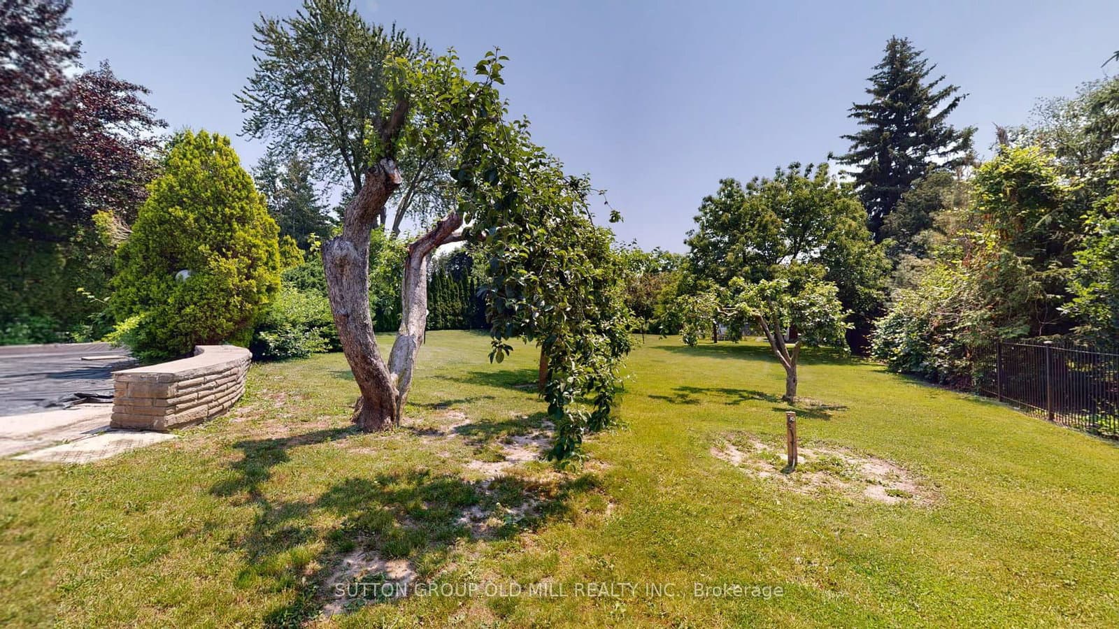 9 Westmount Park Road thumbnail 35