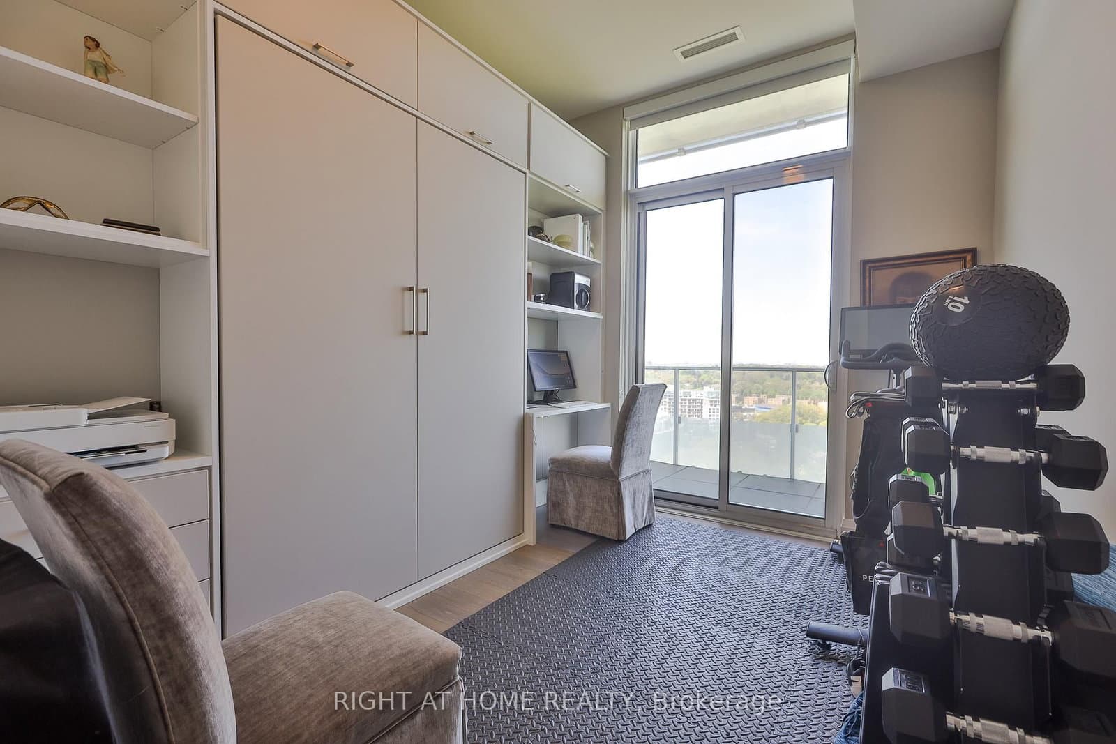 20 Brin Drive, Unit 2003 thumbnail 29