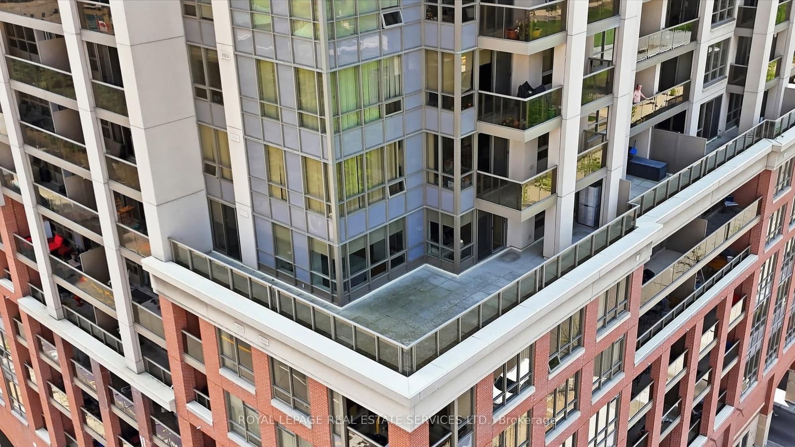 4090 Living Arts Drive, Unit 808 thumbnail 23