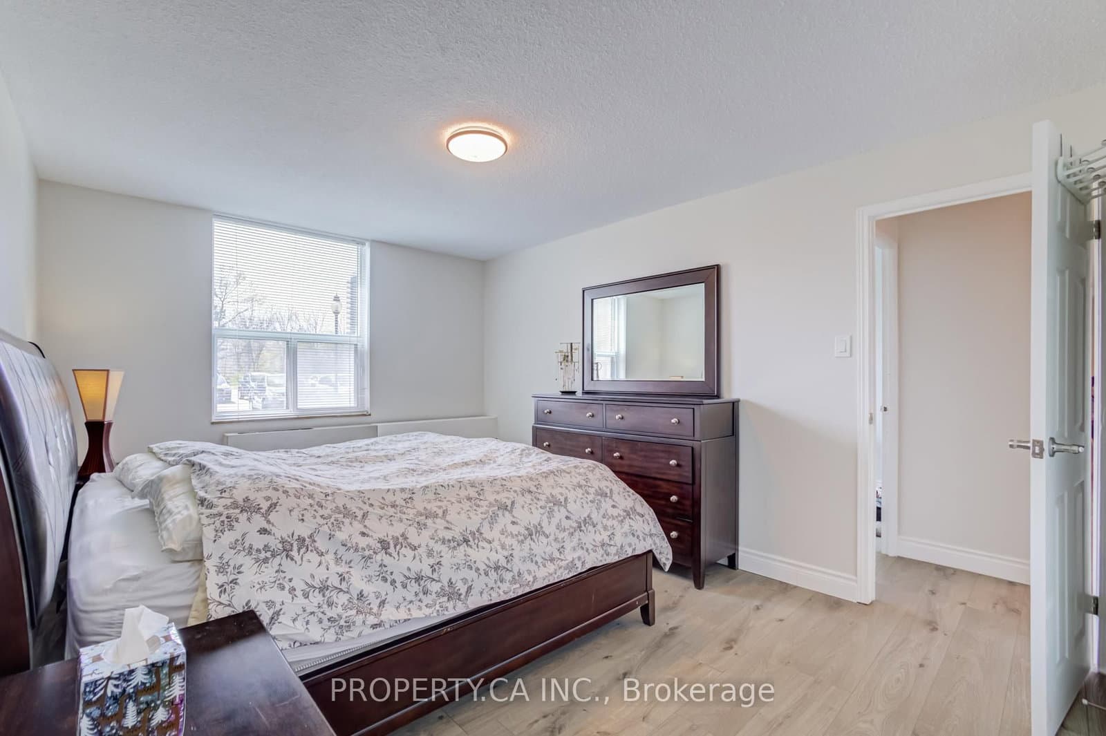 966 Inverhouse Drive, Unit 109 thumbnail 15